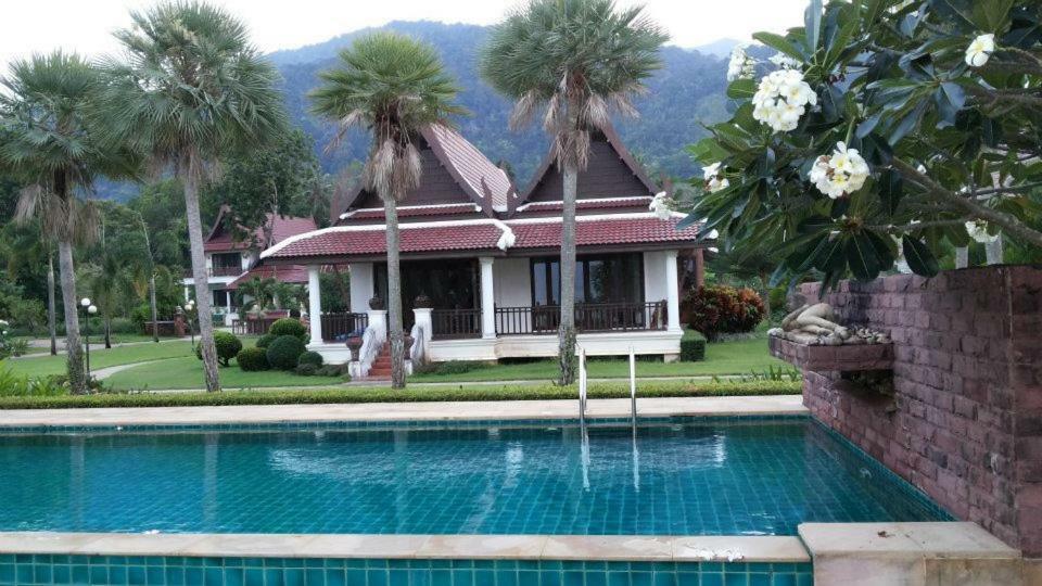 Gardenia Oceanfront Villa Koh Chang Ngoại thất bức ảnh