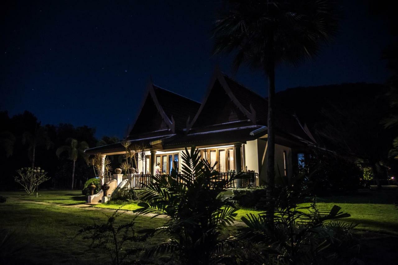 Gardenia Oceanfront Villa Koh Chang Ngoại thất bức ảnh